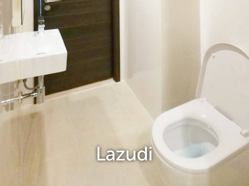 1 Bed 1 Bath 44 SQ.M at IVY AMPIO Condo