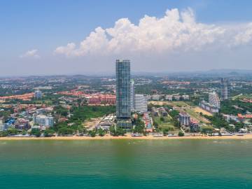 3 Bedroom Cetus Condominium For Sale Jomtien