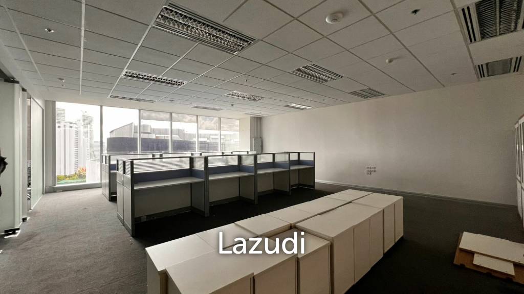 Office For Rent at Bhiraj Tower Emquartier