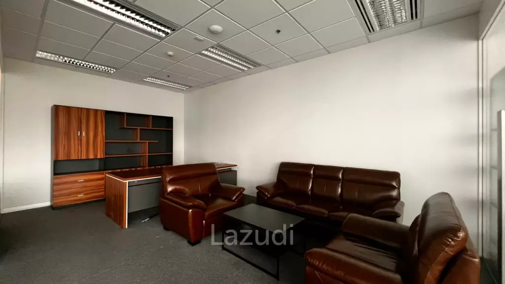 Office For Rent at Bhiraj Tower Emquartier
