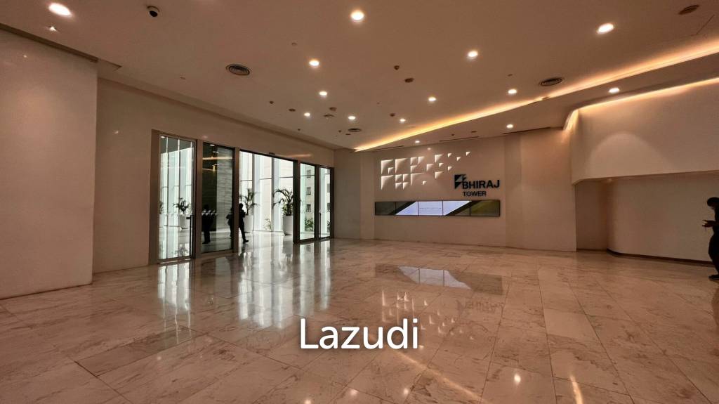Office For Rent at Bhiraj Tower Emquartier
