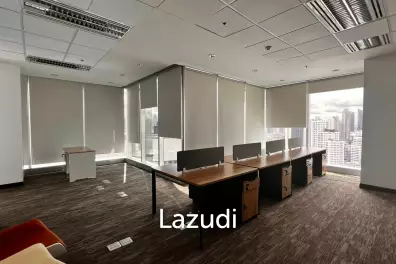 Office For Rent at Bhiraj Tower Emquartier