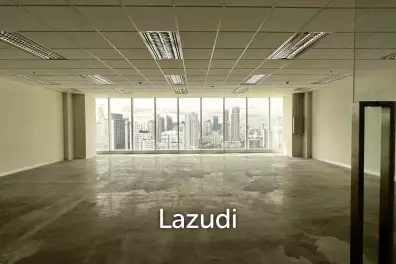 Office For Rent at Bhiraj Tower Emquartier