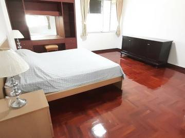 265 Sqm 3 Bed Suite with Sparkling Bathrooms Apartment For Rent