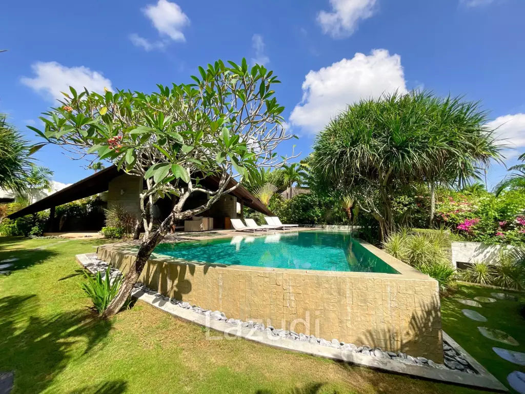 One of a Kind investment Villa 2 Bedrooms in Seminyak Badung Bali