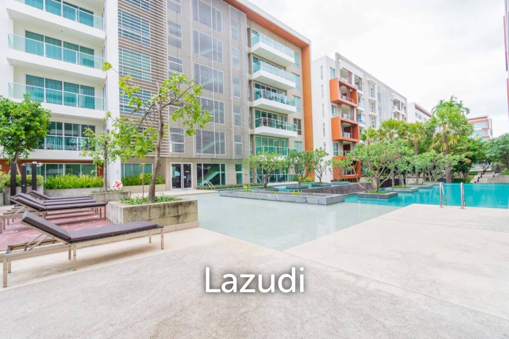 Modern 2 Bedroom Condo Close To The Beach