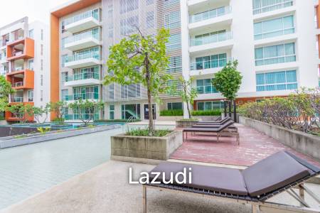 Modern 2 Bedroom Condo Close To The Beach