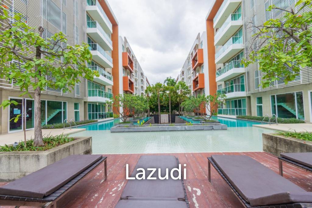 Modern 2 Bedroom Condo Close To The Beach