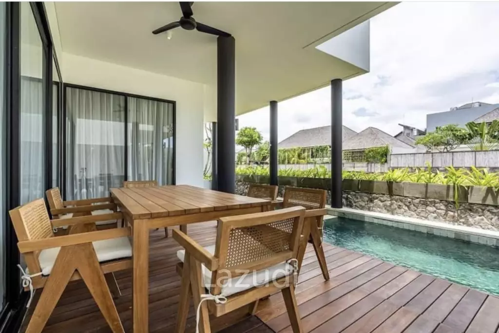 Brand new villa 3 bedroom fully furnished in the heart of Berawa