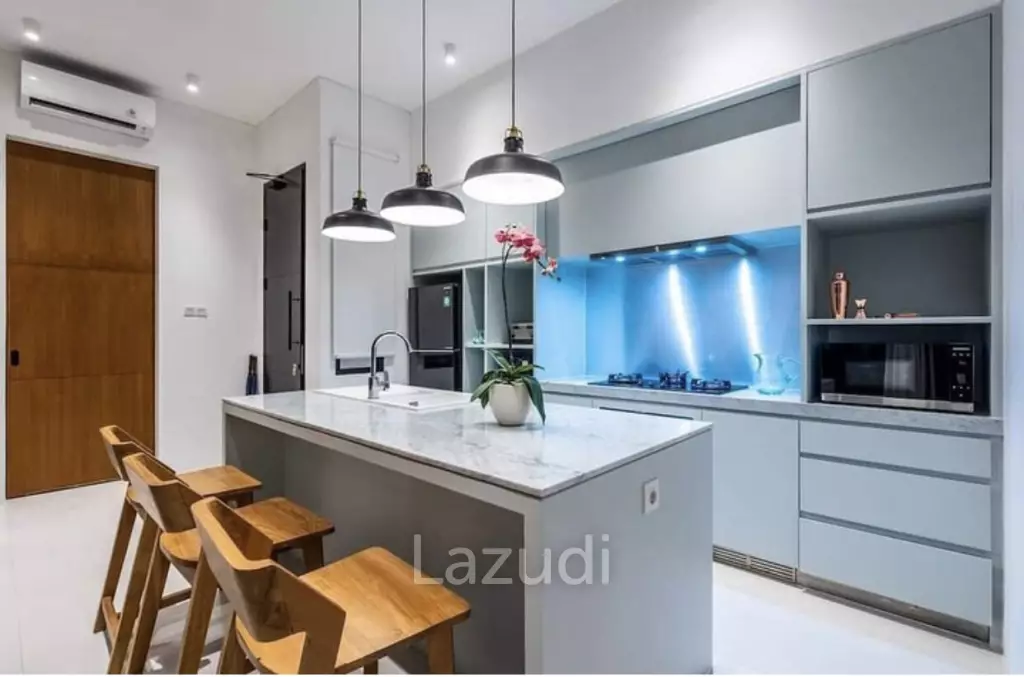 Brand new villa 3 bedroom fully furnished in the heart of Berawa
