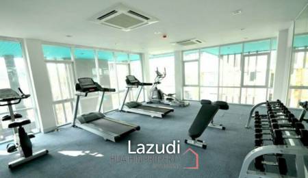 Hua Hin - 2 bed corner unit condo close to Bluport and the beach