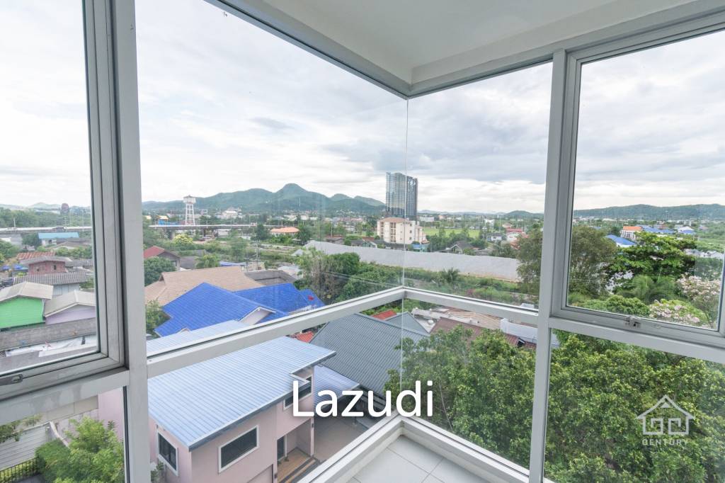 Hua Hin - 2 bed corner unit condo close to Bluport and the beach