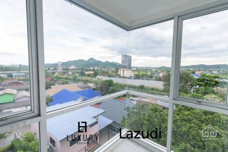 Hua Hin - 2 bed corner unit condo close to Bluport and the beach