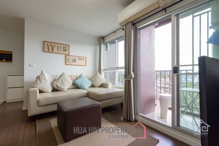 Hua Hin - 2 bed corner unit condo close to Bluport and the beach