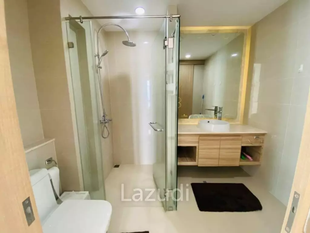 3 Bed 3 Bath 134 SQ.M The Riviera Wongamat Beach