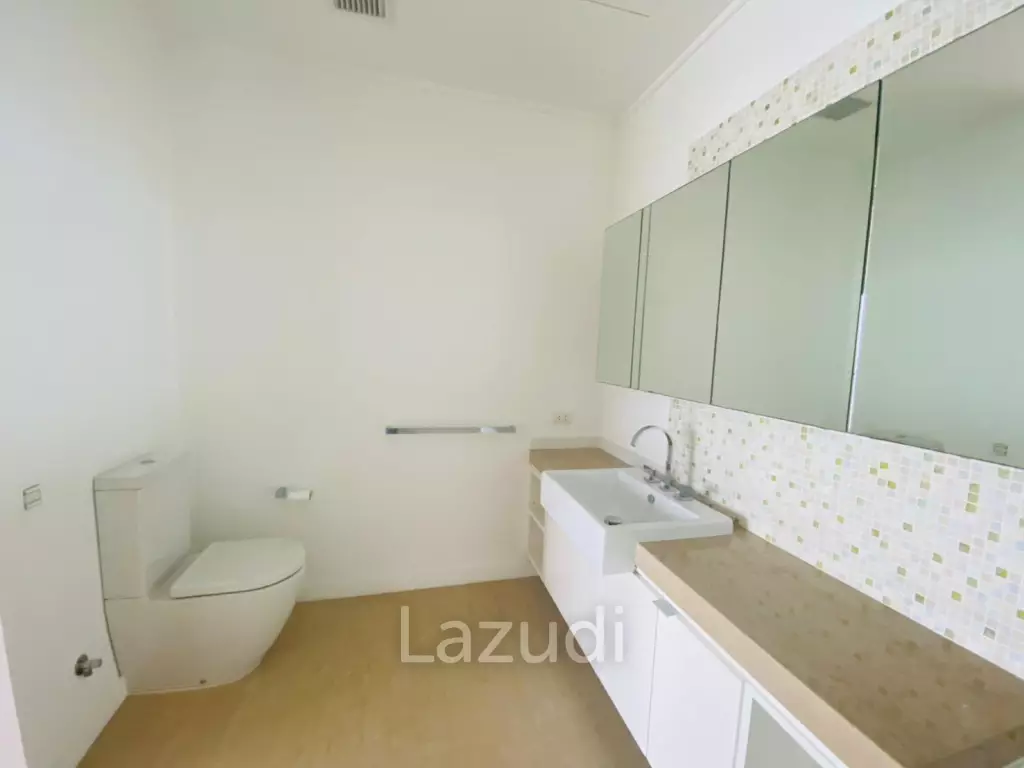 Northpoint Wongamat Condo for Sale