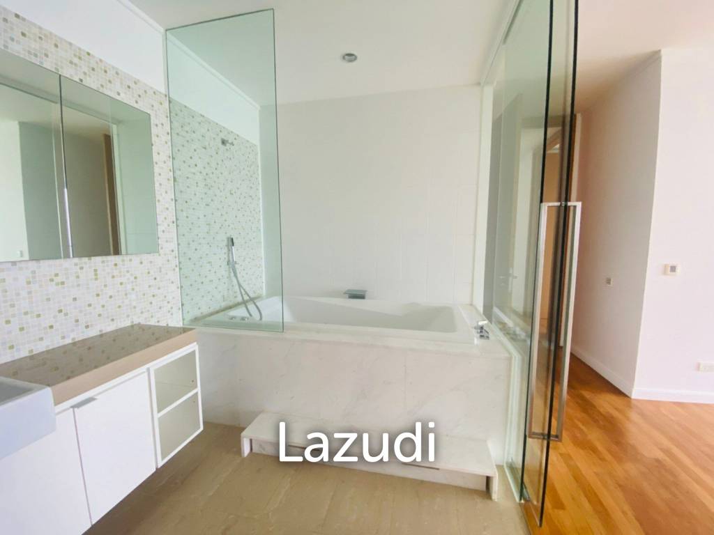 Northpoint Wongamat Condo for Sale