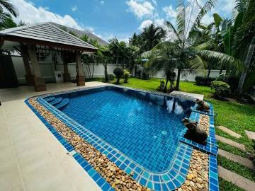 Baan Dusit Pattaya View Villa for Sale