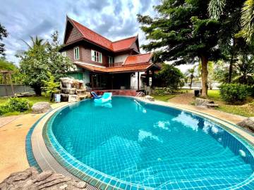 2 Storey house for sale in Pong , Mabprachan