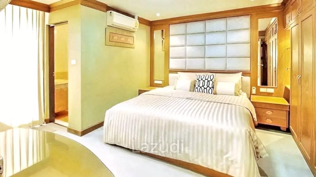 2 Bed 2 Bath 85 SQ.M Ratchada City Condo