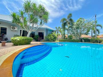 Pool Villa in Siam Country Club for Sale in Pattaya
