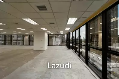 Office For Rent at Thanapoom Tower