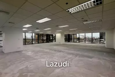 Office For Rent at Thanapoom Tower