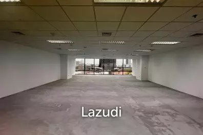 Office For Rent at Thanapoom Tower