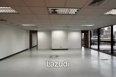 Office For Rent at Thanapoom Tower