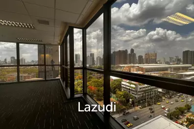 Office For Rent at Thanapoom Tower