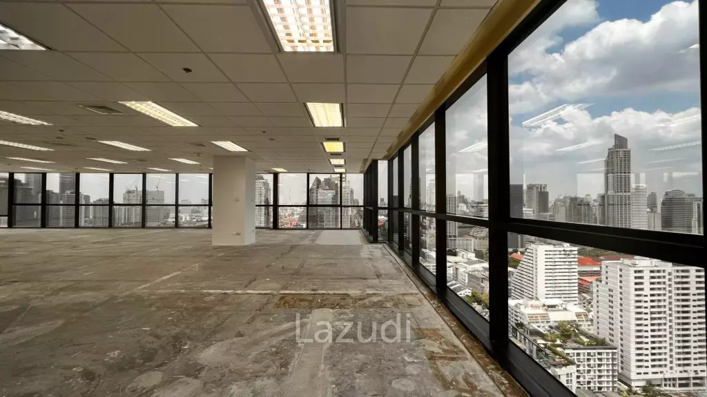 Office For Rent at Thanapoom Tower