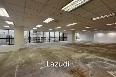 Office For Rent at Thanapoom Tower