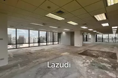 Office For Rent at Thanapoom Tower