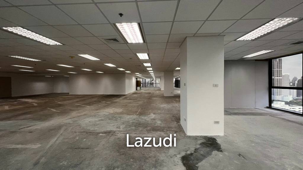 Office For Rent at Thanapoom Tower