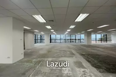 Office For Rent at Thanapoom Tower
