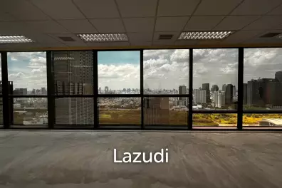 Office For Rent at Thanapoom Tower