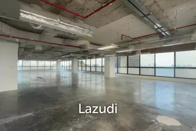 Office For Rent at Thanapoom Tower