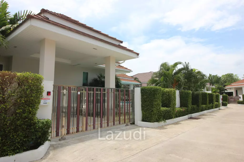 Luxury 3 Bed Pool Villa – Amazing Condition