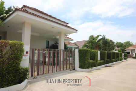 Luxury 3 Bed Pool Villa – Amazing Condition