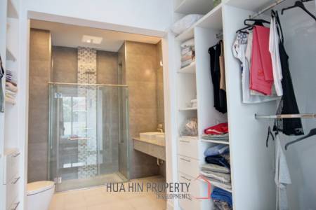 Luxury 3 Bed Pool Villa – Amazing Condition