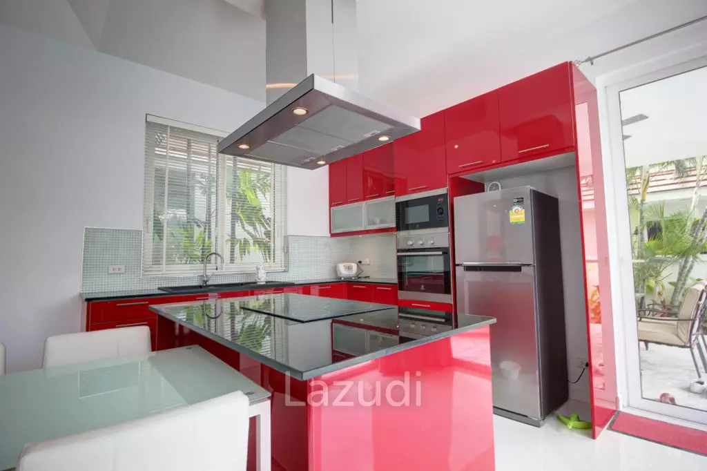 Luxury 3 Bed Pool Villa – Amazing Condition