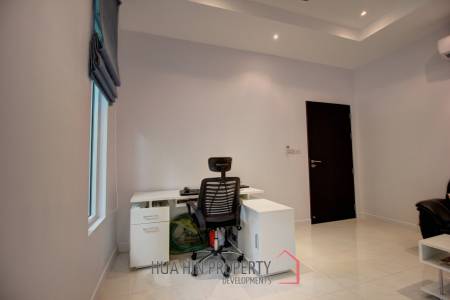 Luxury 3 Bed Pool Villa – Amazing Condition
