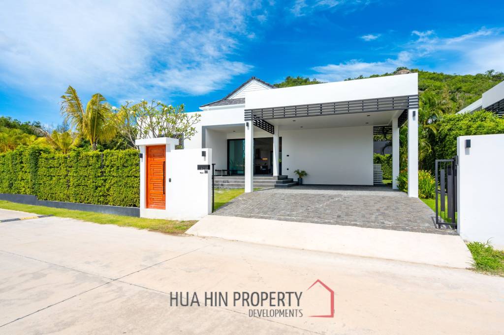 3 Bed 3 Bath 314.40 SQ.M Sivana Hills Hua Hin