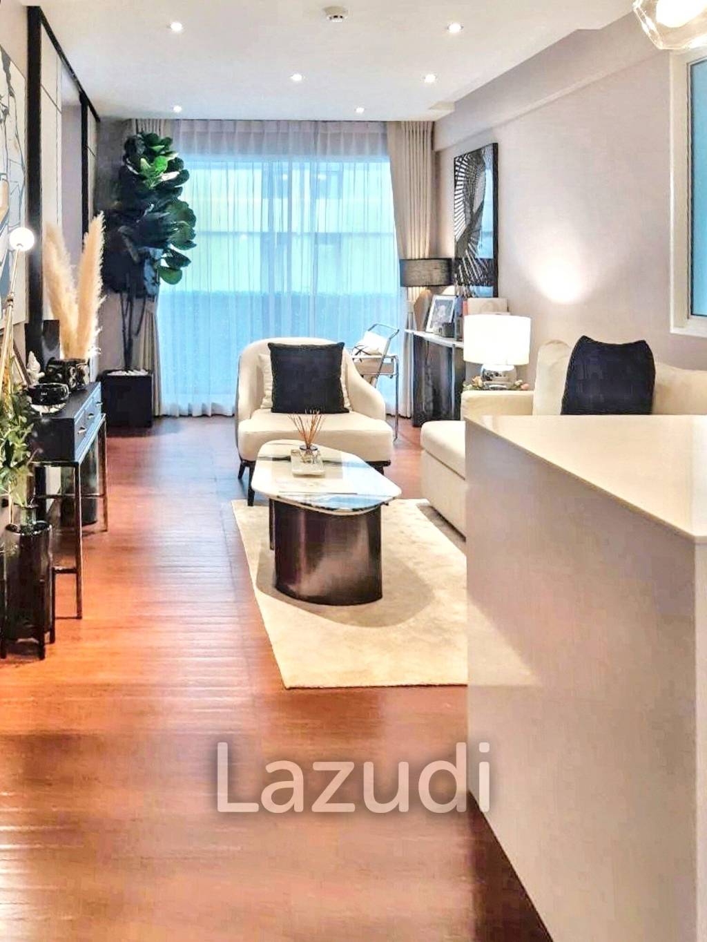 1 bed 1 Bath 82.29 SQ.M. The Private Residence Rajdamri