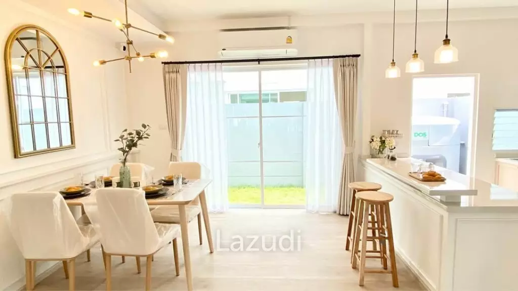 3 Bed 3 Bath 122 SQ.M Indy Bangna-Ramkhamhaeng 2
