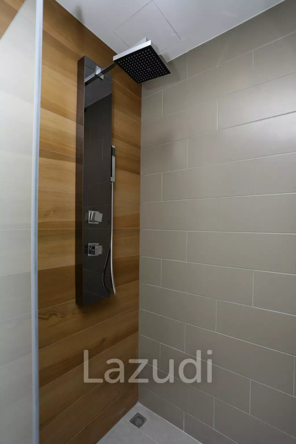 2 Bedroom Condo For Sale Del Mare Condominium Bang Saray