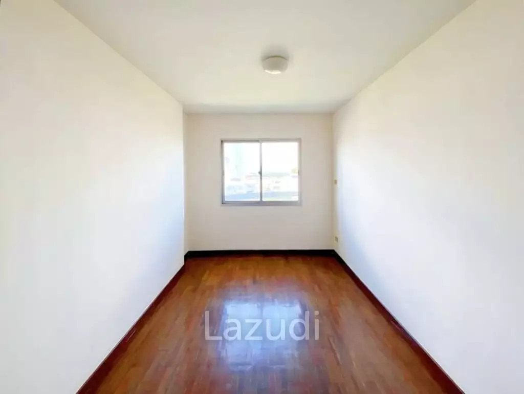 68.9 sqm 2 Bedroom Condo S.V. City Rama 3 Bang Phongphang Yannawa Bangkok