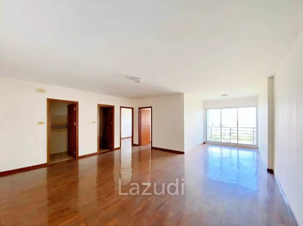 68.9 sqm 2 Bedroom Condo S.V. City Rama 3 Bang Phongphang Yannawa Bangkok