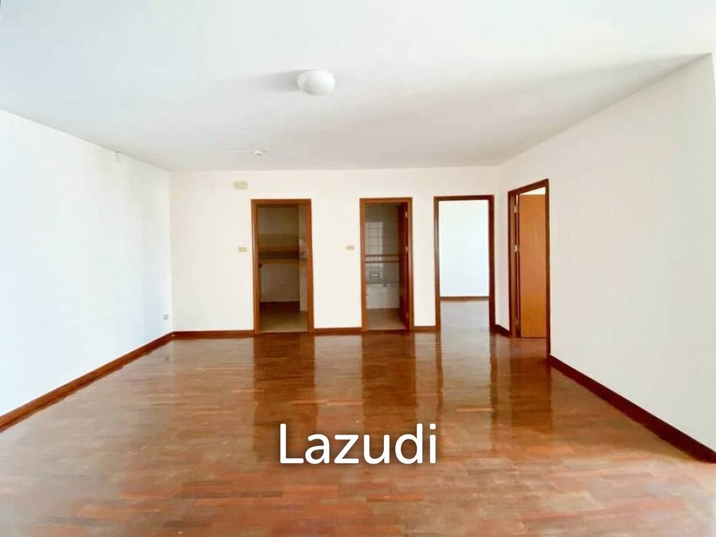 68.9 sqm 2 Bedroom Condo S.V. City Rama 3 Bang Phongphang Yannawa Bangkok