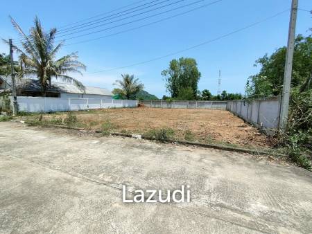 528Sqm Land for Sale in Pran Buri